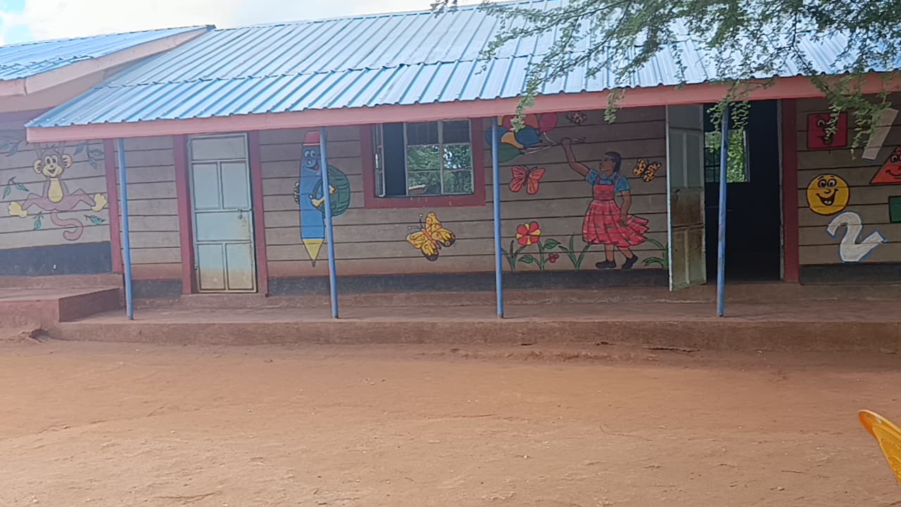 Kakunguu School today — photo 13